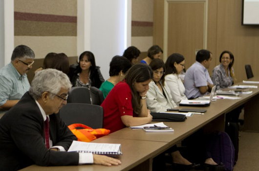 Preceptores, coordenadores de residências, discutiram o novo currículo básico