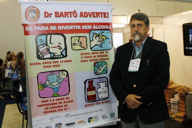 Dr. Bartô